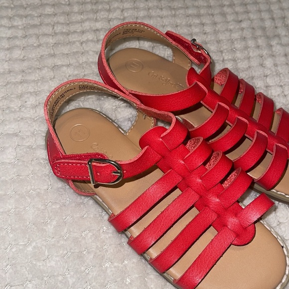 Red Sandals - Picture 2 of 3